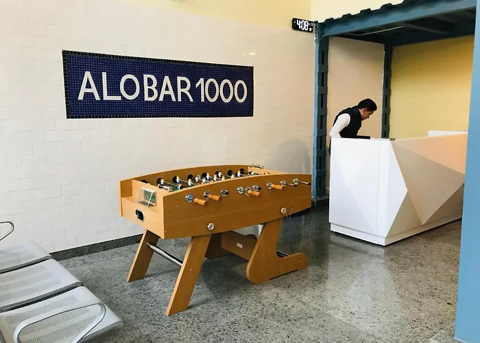 Alobar1000 Хостел Катманду